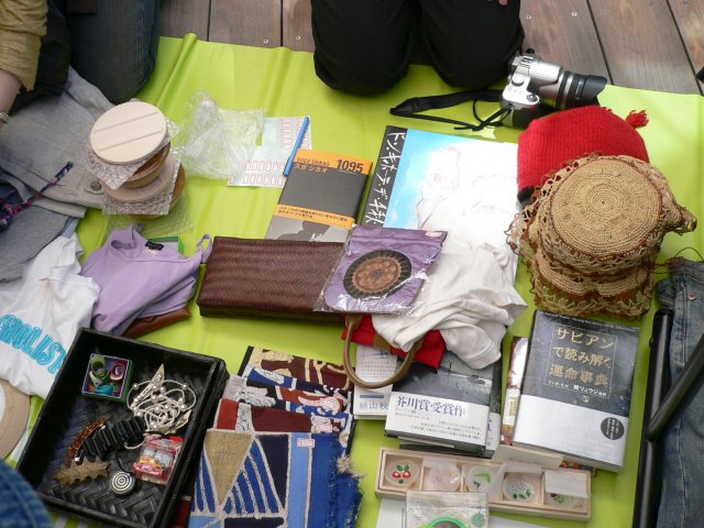 fleamarket010.jpg